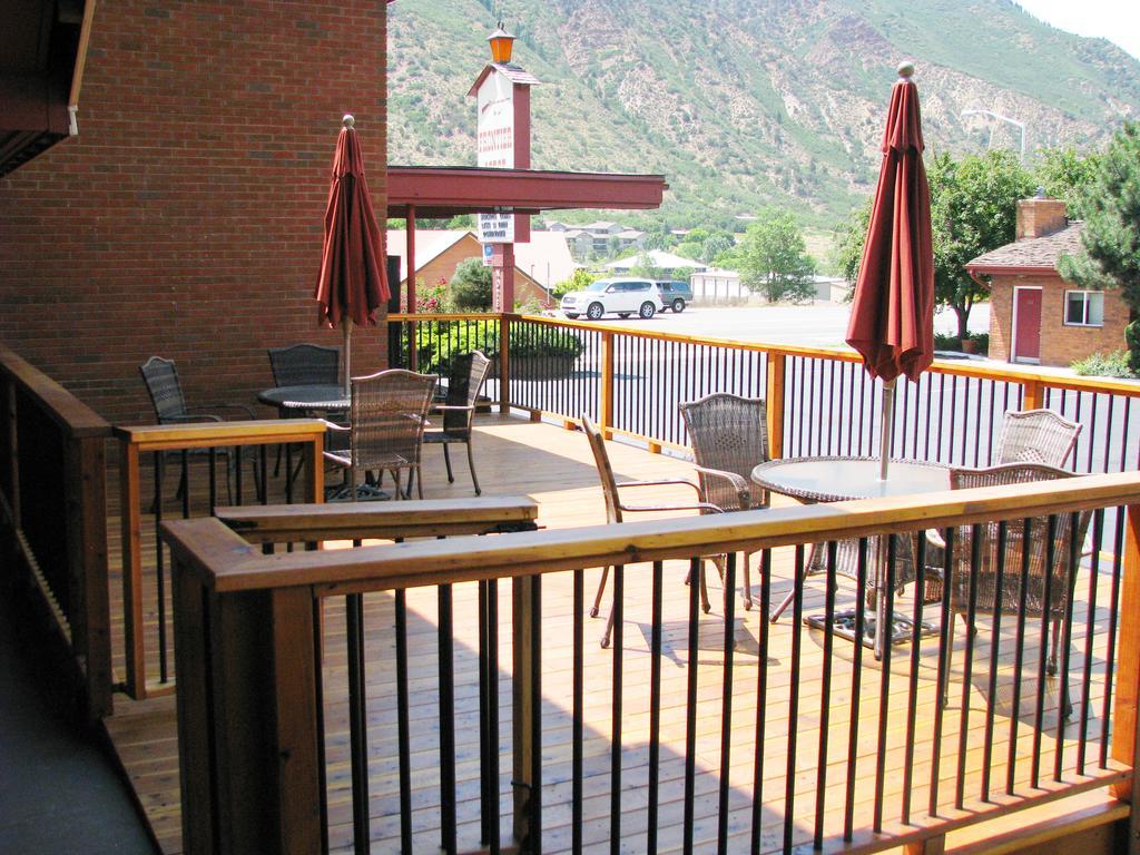Frontier Lodge Glenwood Springs Εξωτερικό φωτογραφία